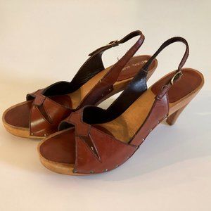 Vintage BareTraps Bare Traps 70s Wood Platform Sandals Heels Shoes